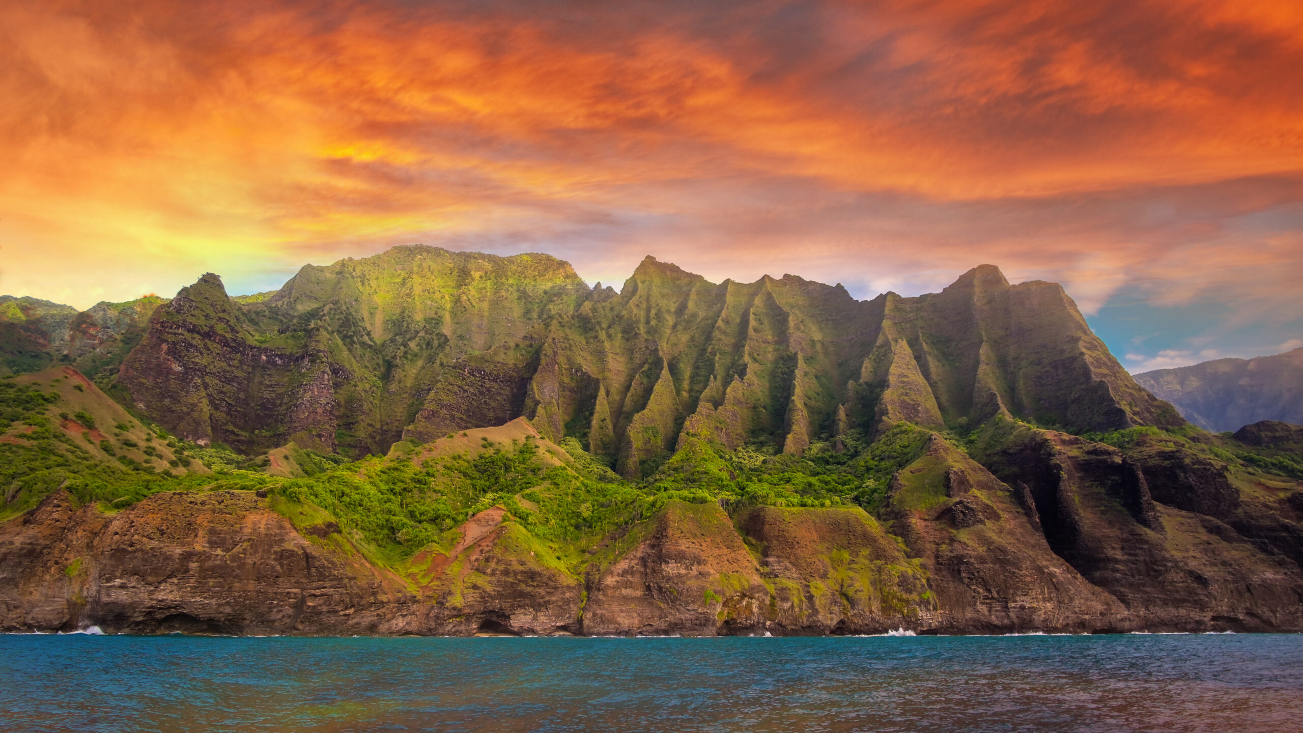 Pearl Harbor Tours from Maui